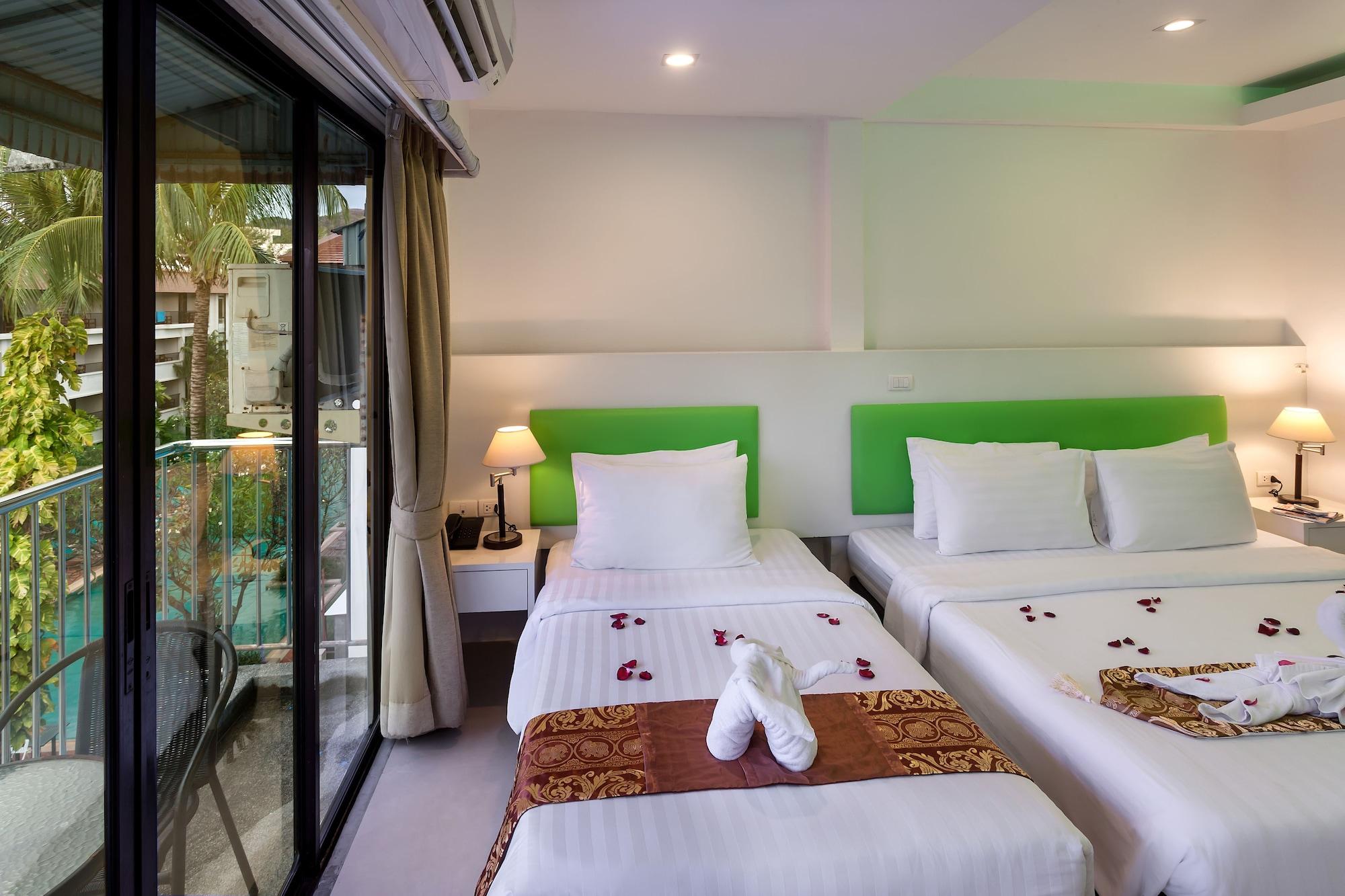 Armoni Patong Beach Hotel Buitenkant foto